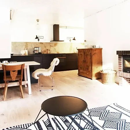 Bergwaldstudio Moderne * Wiedweg