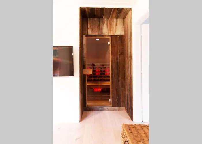 Bergwaldstudio Moderne *